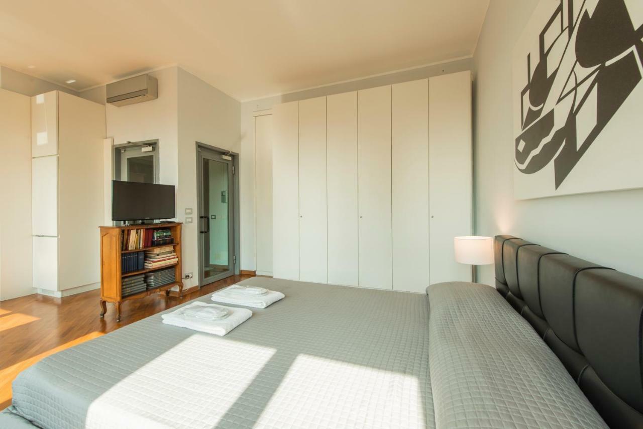 Bnbutler - Duomo Apartment - Galleria Unione Milánó Kültér fotó